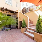 Casa Gianni 5 Stelle Apartment With Garden