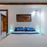 Casa Gianni 5 Stelle Apartment With Garden